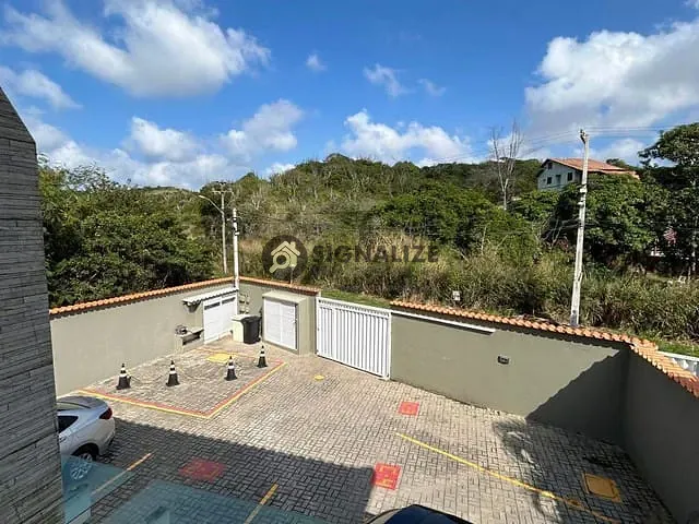 Casa 2 quartos e 2 banheiros, à venda ou para alugar, no bairro Ogiva em Cabo Frio