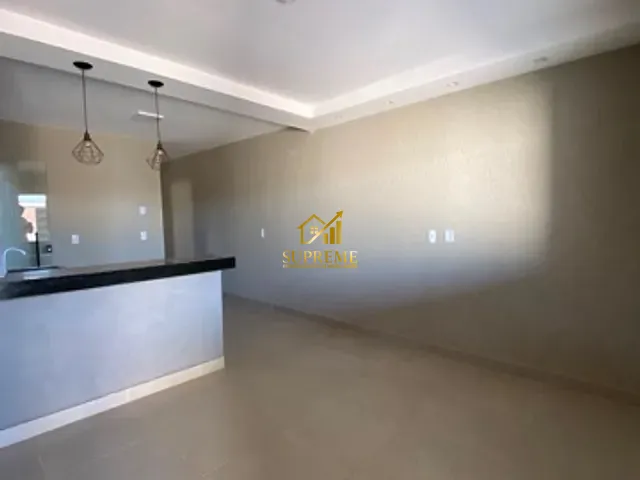 Casa 2 quartos e 2 banheiros, à venda, no bairro Jardim Scala em Trindade