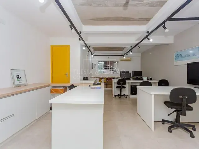 Casa com 189m² 3 quartos e 5 banheiros, à venda, no bairro Cajuru em Curitiba