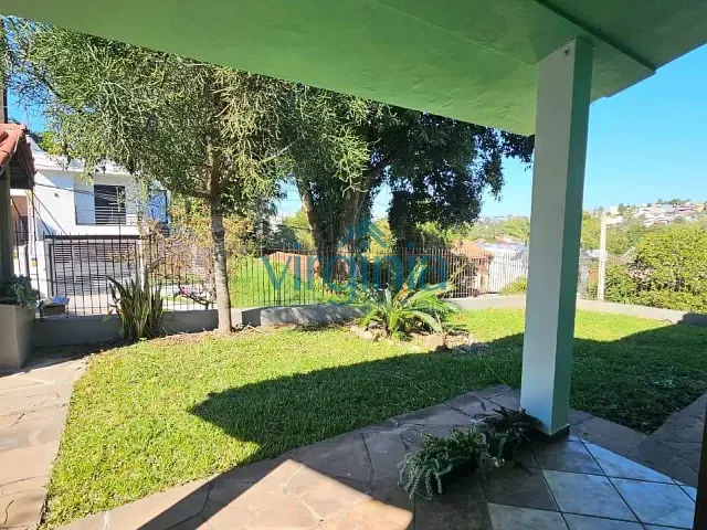 Casa com 482m² 3 quartos e 2 banheiros, para alugar, no bairro Hamburgo Velho em Novo Hamburgo