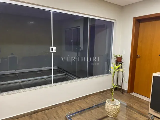 Casa 4 quartos e 1 banheiro, à venda, no bairro Gleba Fazenda Palhano em Londrina