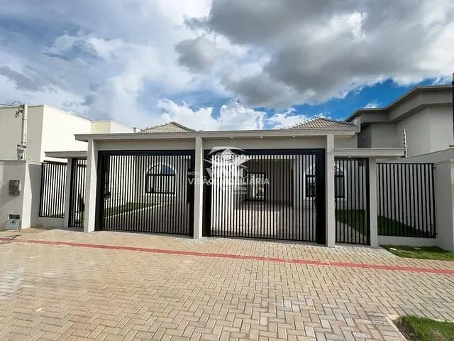 Casa com 210m² 2 quartos e 2 banheiros, à venda, no bairro Jardim Iporã em Sinop