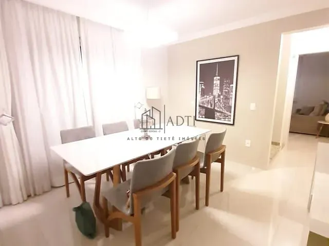 Sobrado com 150m² 3 quartos e 2 banheiros, à venda, no bairro Vila Suissa em Mogi das Cruzes