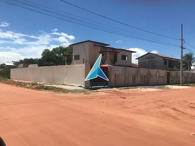 Casa com 720m² 5 quartos e 1 banheiro, à venda, no bairro Guriri Norte em São Mateus