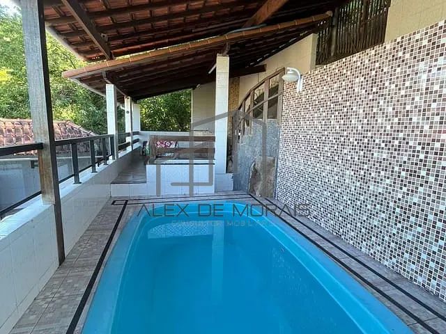 Casa com 390m² 3 quartos e 2 banheiros, à venda, no bairro Santa Cecília em Vitória