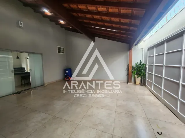 Casa 3 quartos e 3 banheiros, à venda, no bairro Jardim Califórnia em Barretos
