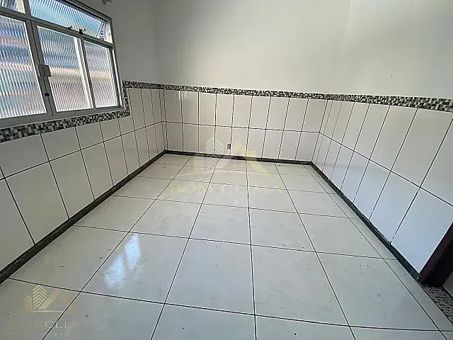 Casa 1 quarto e 1 banheiro, para alugar, no bairro Bandeirantes em Juiz de Fora