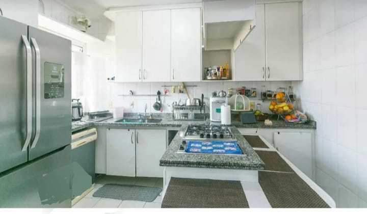 Casa à venda com 4 quartos, 230m² - Foto 7
