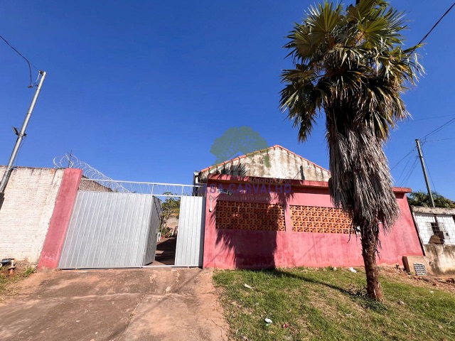 Casa 3 quartos e 2 banheiros, à venda, no bairro Guaicurus em Corumbá