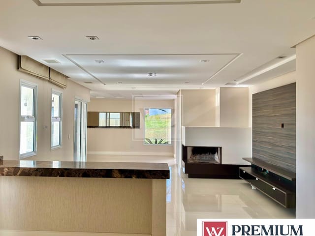 Casa com 361m² 4 quartos e 2 banheiros, à venda, no bairro ESTRELA em PONTA GROSSA