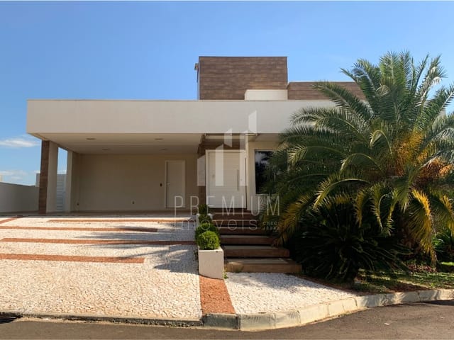 Casa com 361m² 4 quartos e 2 banheiros, à venda, no bairro ESTRELA em PONTA GROSSA