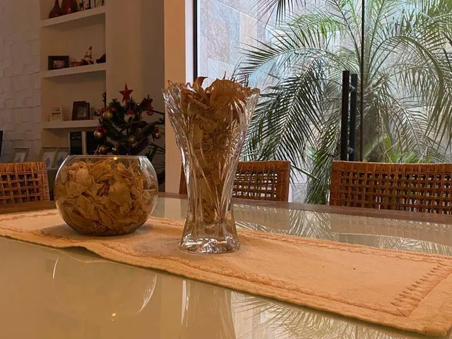 Casa 4 quartos e 5 banheiros, à venda, no bairro 26 de Setembreo em Brasília