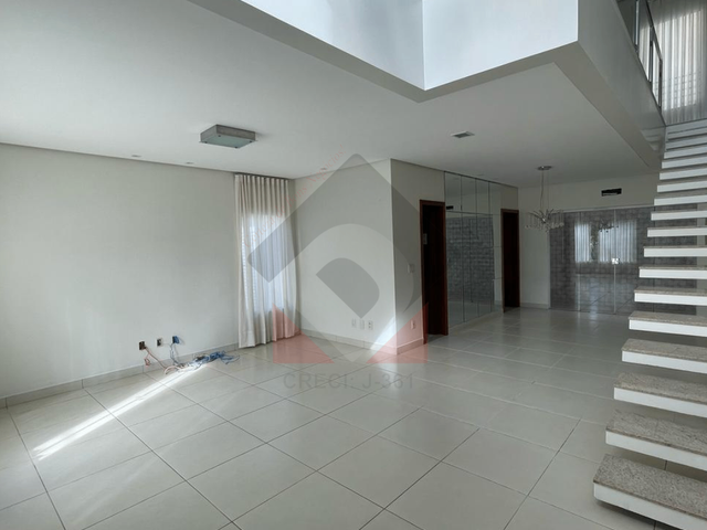 Casa 3 quartos e 4 banheiros, à venda ou para alugar, no bairro Belo Horizonte em Marabá