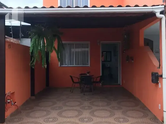 Casa com 70m² 2 quartos e 2 banheiros, à venda, no bairro Jardim Alvorada em Nova Iguaçu