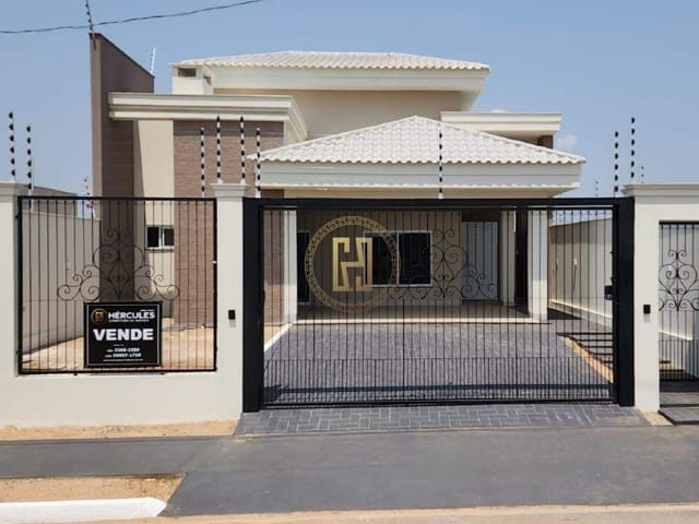 Casa com 292m² 3 quartos e 3 banheiros, à venda, no bairro Montserrat em Nova Mutum