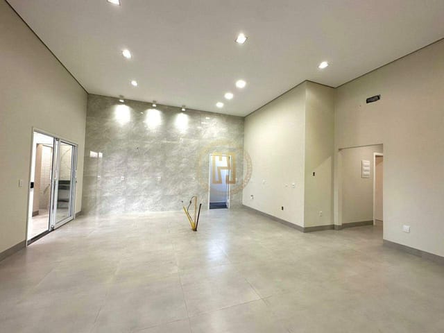 Casa com 292m² 3 quartos e 3 banheiros, à venda, no bairro Montserrat em Nova Mutum