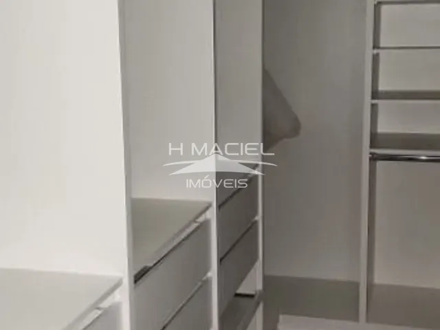 Casa com 300m² 3 quartos e 5 banheiros, à venda, no bairro Jardim Okinawa em Paulínia