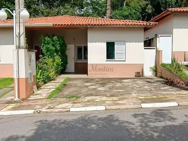 Casa com 130m² 2 quartos e 1 banheiro, à venda, no bairro Taboleiro Verde em Cotia