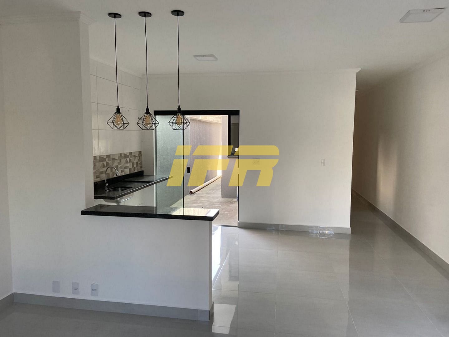 Casa, 2 quartos, 68 m² - Foto 1