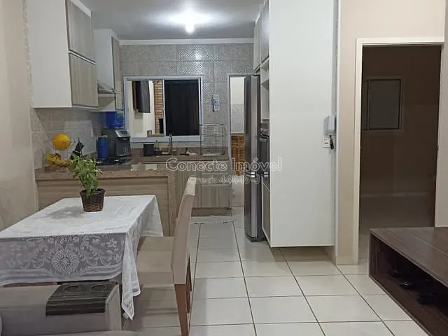 Casa com 146m² 2 quartos e 2 banheiros, à venda, no bairro Condomínio Vila das Tulipas em Holambra