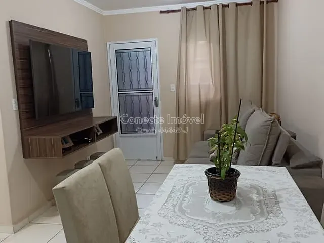 Casa com 146m² 2 quartos e 2 banheiros, à venda, no bairro Condomínio Vila das Tulipas em Holambra