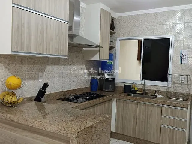 Casa com 146m² 2 quartos e 2 banheiros, à venda, no bairro Condomínio Vila das Tulipas em Holambra