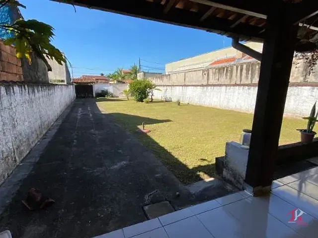 Casa com 360m² 1 quarto e 1 banheiro, à venda, no bairro Cibratel II em Itanhaém