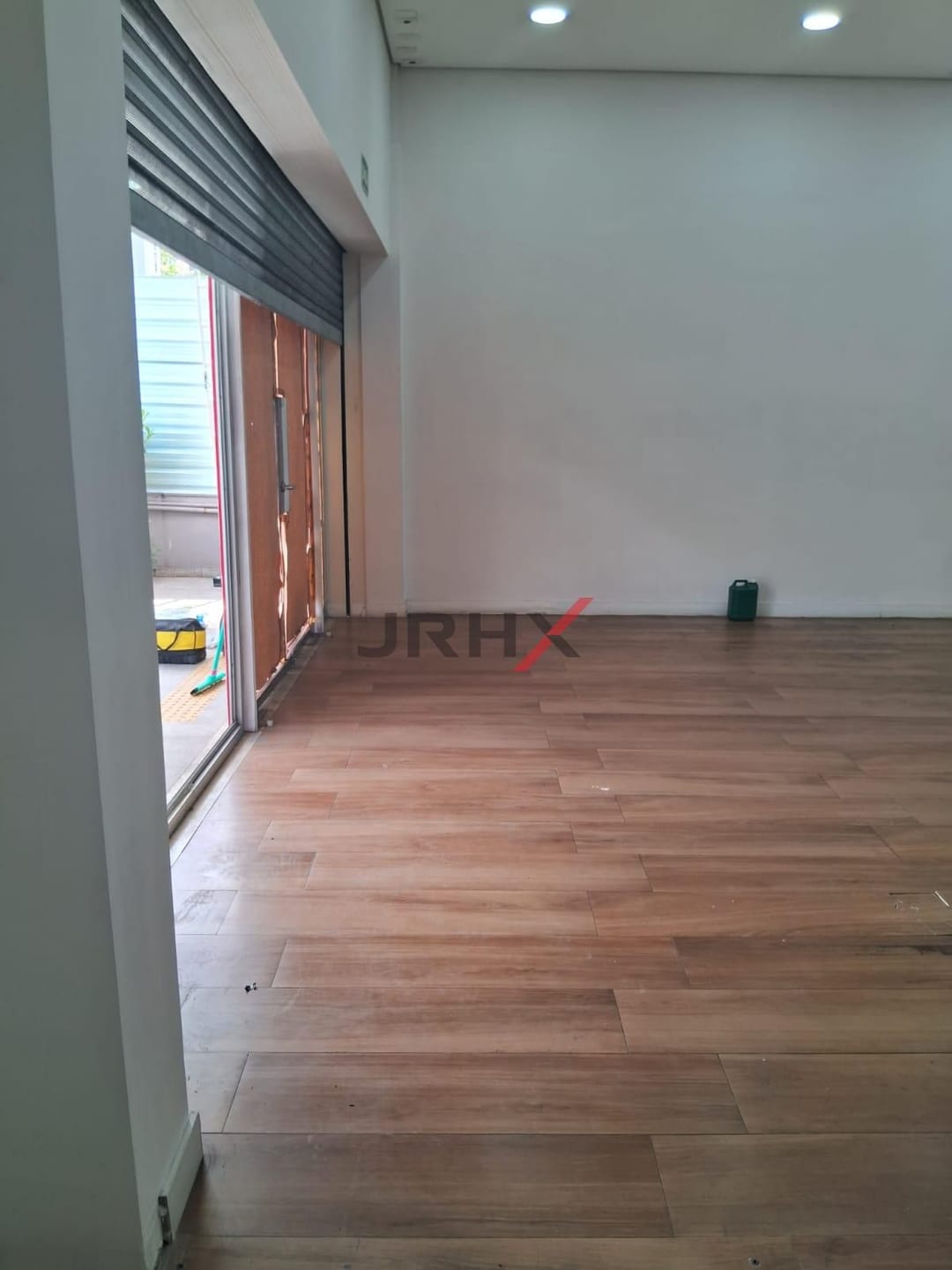 Casa à venda e aluguel com 1 quarto, 400m² - Foto 12