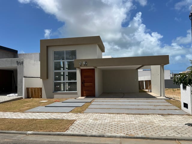 Casa 3 quartos e 4 banheiros, à venda, no bairro Centro em Barra dos Coqueiros