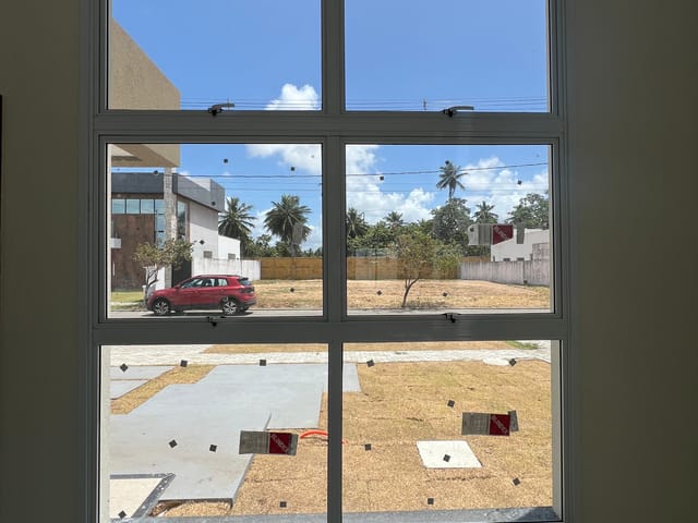Casa 3 quartos e 4 banheiros, à venda, no bairro Centro em Barra dos Coqueiros