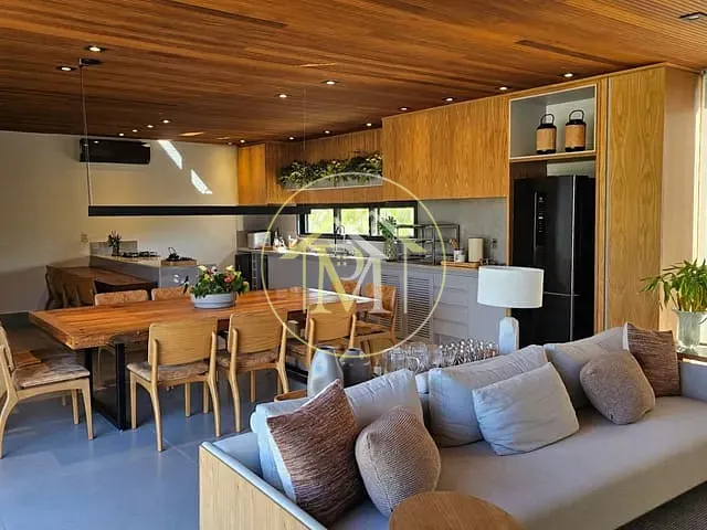 Casa com 2160m² 5 quartos e 7 banheiros, à venda, no bairro Vila Martins em Itu