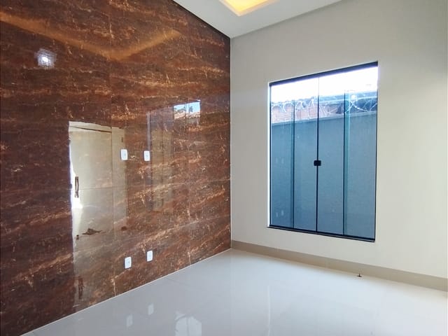 Foto do Casa - Casa em Excelente Localização, 3Qts, Gourmet e 2 Vagas, Próximo ao Aparecida Shopping no Jardim Cristalino, Aparecida de Goiânia, GO | Maxwell Imóveis