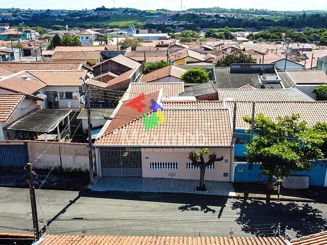 Casa com 200m² 3 quartos e 1 banheiro, à venda, no bairro Conjunto Habitacional General Euclides Figueiredo em Itapira