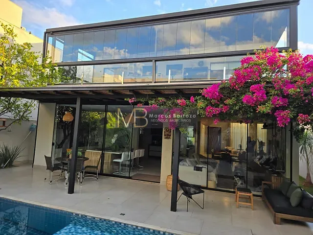 Casa com 364m² 3 quartos e 2 banheiros, à venda, no bairro Vivendas do Arvoredo em Londrina