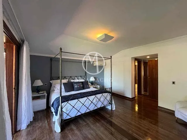 Casa 5 quartos e 7 banheiros, à venda, no bairro Frade (Cunhambebe) em Angra dos Reis