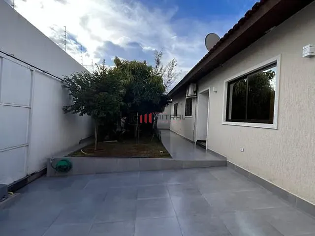 Casa 3 quartos e 5 banheiros, à venda, no bairro Granville Parque Residencial em Londrina