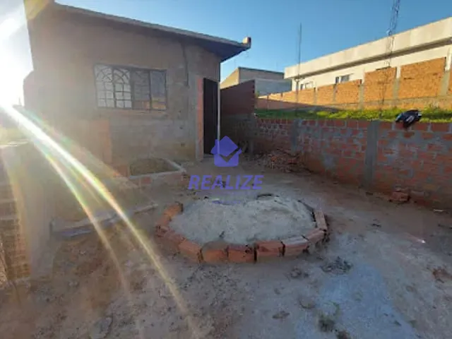 Casa com 125m² 2 quartos e 1 banheiro, à venda, no bairro Parque Marajoara em Botucatu