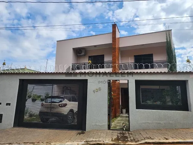 Casa com 235m², à venda, no bairro Medicina em Itajubá