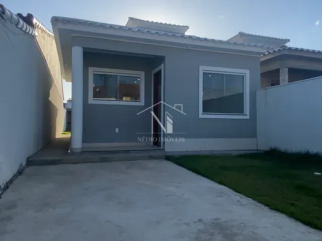 Casa com 240m² 2 quartos e 1 banheiro, à venda, no bairro Jardim Atlântico Central (Itaipuaçu) em Maricá