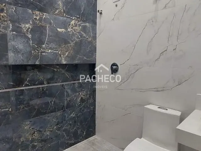 Casa com 150m² 3 quartos e 2 banheiros, à venda, no bairro Parque Universitario em Americana