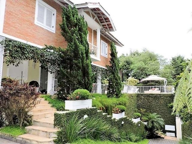Casa com 798m² 4 quartos e 6 banheiros, à venda, no bairro Recanto Inpla em Carapicuíba