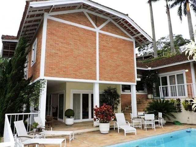 Casa com 798m² 4 quartos e 6 banheiros, à venda, no bairro Recanto Inpla em Carapicuíba