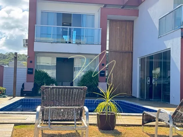 Casa 5 quartos e 7 banheiros, à venda, no bairro Nossa Senhora da Vitória em Ilhéus