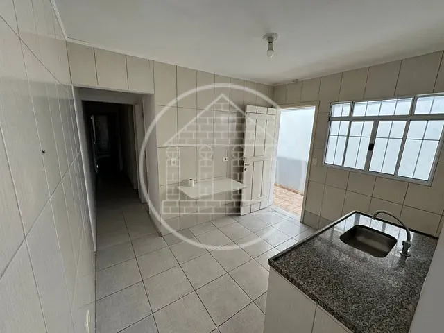 Casa com 169m² 1 quarto e 1 banheiro, à venda, no bairro Jardim Pouso Alegre em São Paulo