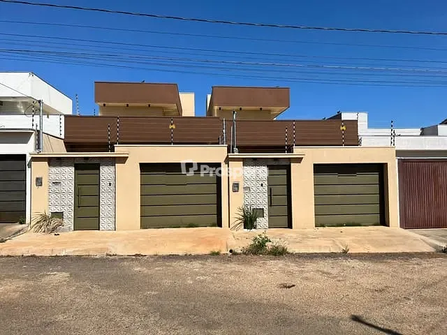 Casa com 150m² 3 quartos e 2 banheiros, à venda, no bairro Residencial Portal do Cerrado em Anápolis