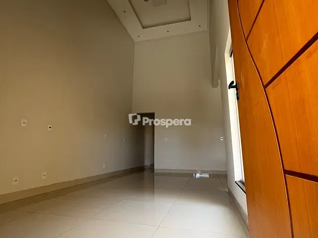 Casa com 150m² 3 quartos e 2 banheiros, à venda, no bairro Residencial Portal do Cerrado em Anápolis