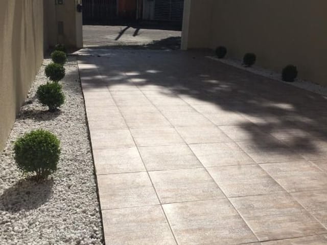 Foto do Casa - Casa com 2 dormitórios à venda, 180 m² por R$ 400.000,00 - Jardim Ismênia - São José dos Campos/SP | RUSSI IMÓVEIS