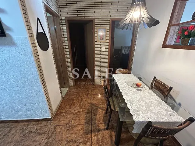 Casa com 303m² 2 quartos e 2 banheiros, à venda, no bairro Santa Luzia em Juiz de Fora