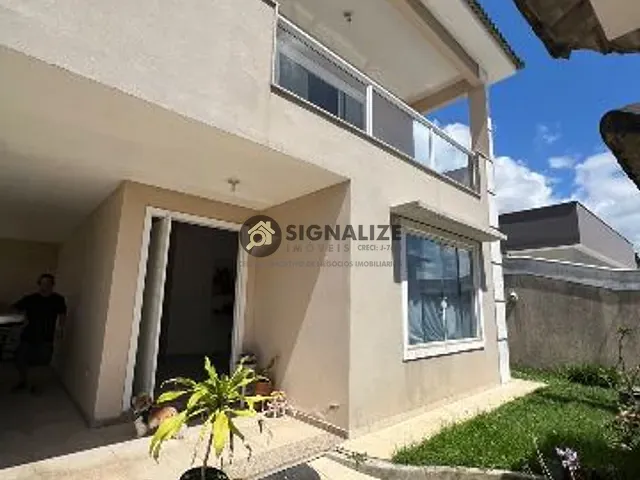Casa com 300m² 4 quartos e 4 banheiros, à venda, no bairro Ogiva em Cabo Frio