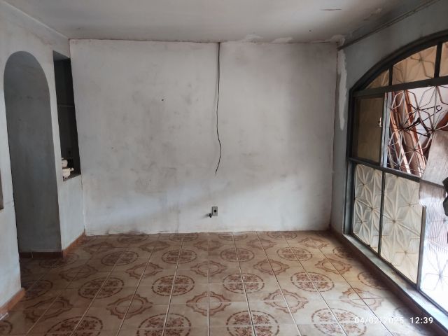 Casa com 226m² 3 quartos e 3 banheiros, à venda, no bairro Núcleo Habitacional Novo Gama em Novo Gama